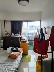 Blk 712 Hougang Avenue 2 (Hougang), HDB Executive #578474741